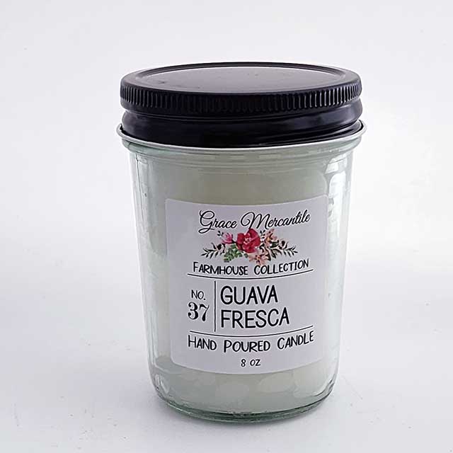 Guava Fresca Candle - Dallas Soap Company / Grace Mercantile
